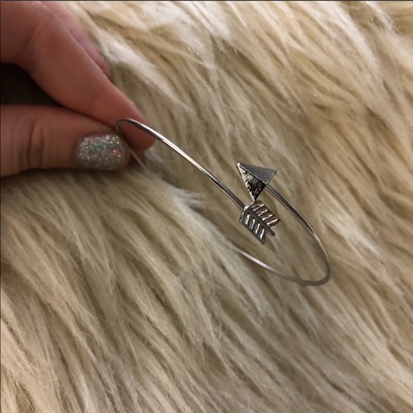 {SKYE} dainty boho arrow wrap bangle bracelet - Picture 6 of 8